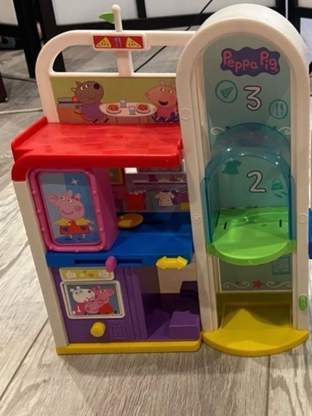 $8 ADD ON PEPPA PIG Peppa’s Shopping Mall